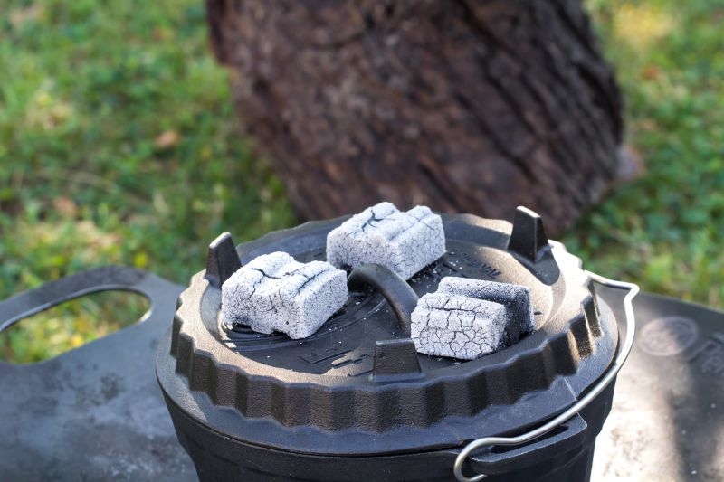 Grillkohle Petromax Cabix Plus Briketts fr Dutch Oven und Feuertpfe