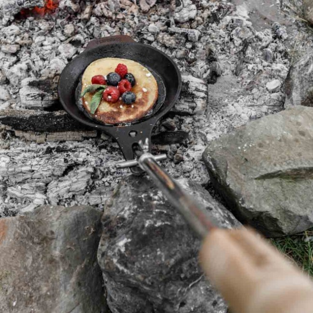 Petromax Lagerfeuerpfanne aus Gusseisen