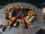 Stahl-Feuerplatte mit Flamme, Orig. Feuertopfshop.de